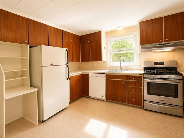 374 Flynn Avenue, Burlington, VT 05401