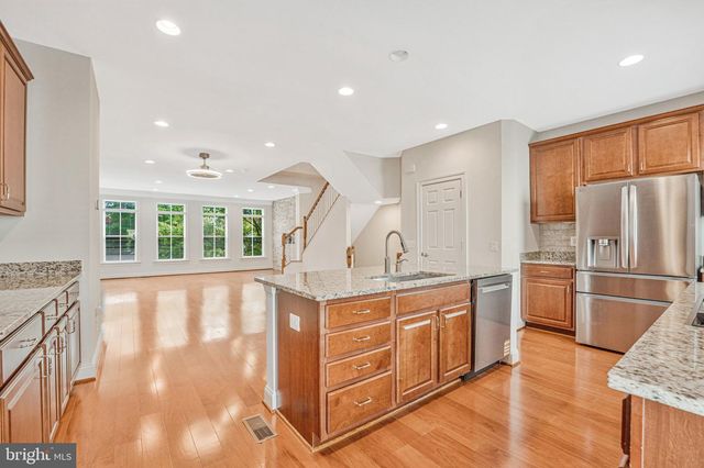 9524 CANONBURY SQ, Fairfax, VA 22031