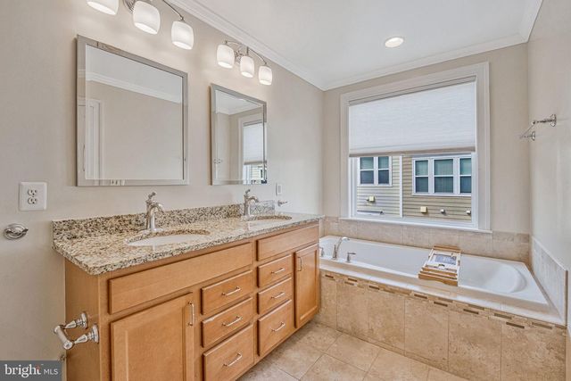 9524 CANONBURY SQ, Fairfax, VA 22031