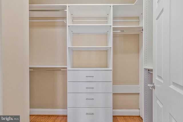 9524 CANONBURY SQ, Fairfax, VA 22031