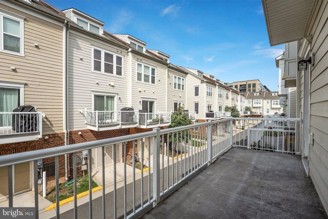 9524 CANONBURY SQ, Fairfax, VA 22031