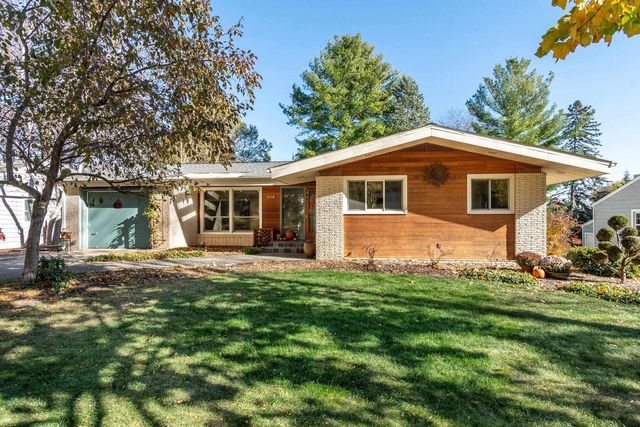 1219 Wellesley Road, Madison, WI 53705