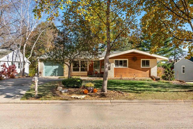 1219 Wellesley Road, Madison, WI 53705