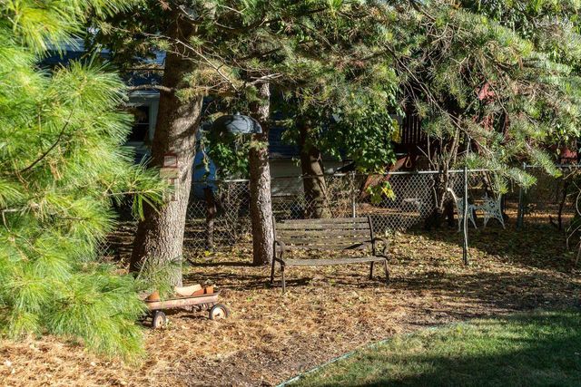 1219 Wellesley Road, Madison, WI 53705