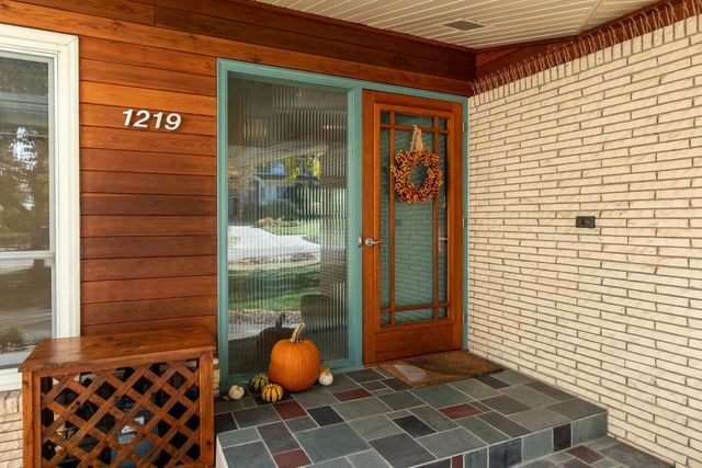 1219 Wellesley Road, Madison, WI 53705