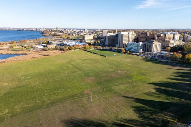 1219 Wellesley Road, Madison, WI 53705