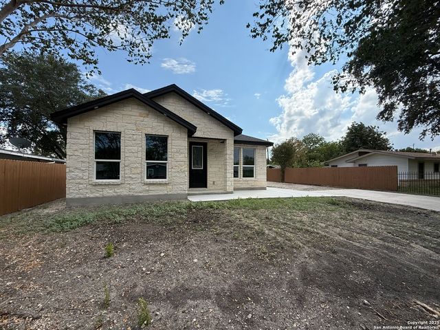 7618 Stagecoach, San Antonio, TX 78227