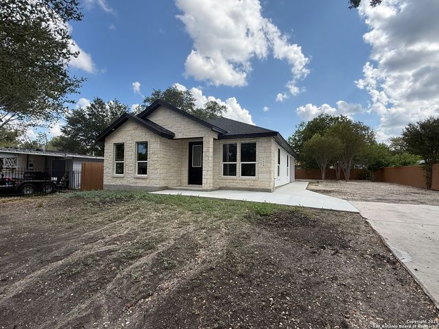 7618 Stagecoach, San Antonio, TX 78227