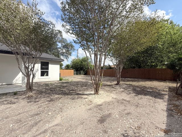 7618 Stagecoach, San Antonio, TX 78227