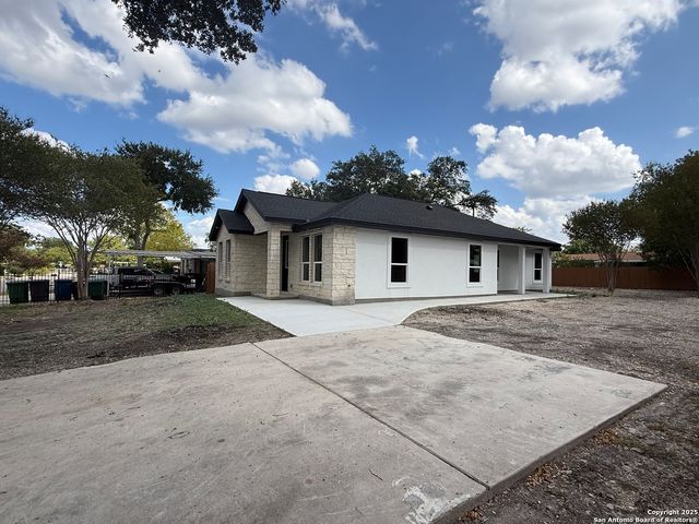 7618 Stagecoach, San Antonio, TX 78227