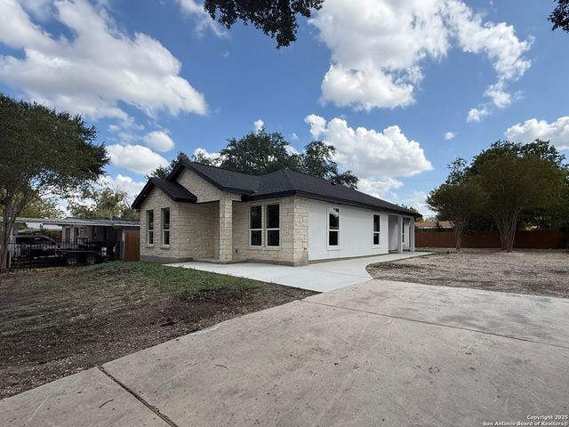 7618 Stagecoach, San Antonio, TX 78227