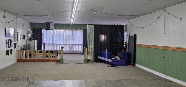 337 E Main, Ennis, MT 59729