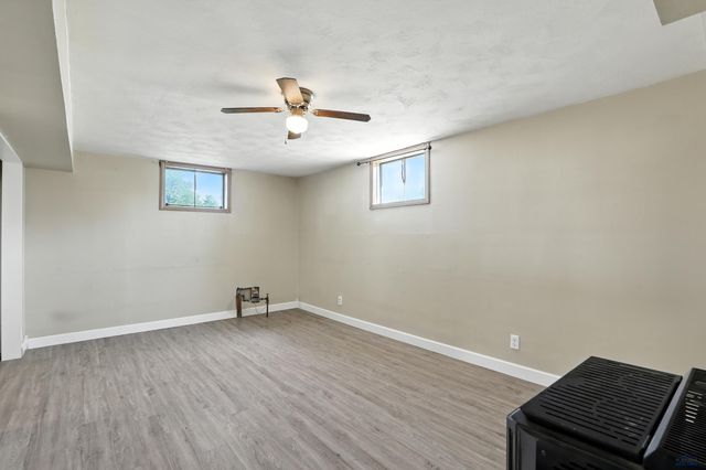 301 ST FRANCIS, Rapid City, SD 57701