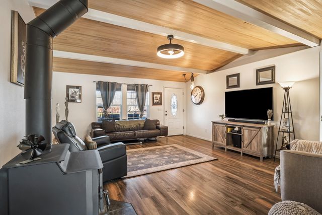 692 NE Fieldstone Lane, Prineville, OR 97754