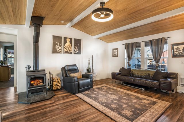 692 NE Fieldstone Lane, Prineville, OR 97754