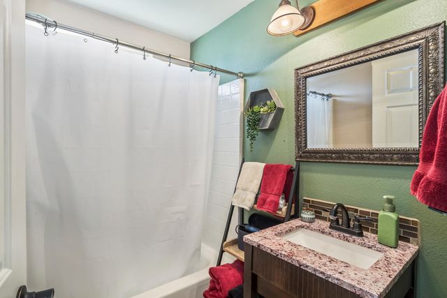 692 NE Fieldstone Lane, Prineville, OR 97754