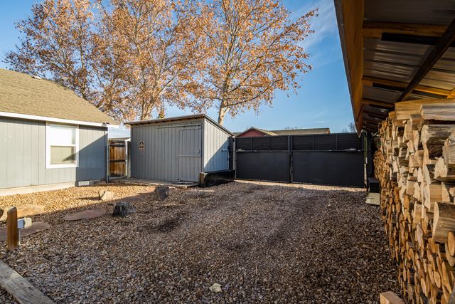 692 NE Fieldstone Lane, Prineville, OR 97754