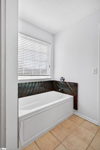 15 Chickadee Drive, Pelzer, SC 29669