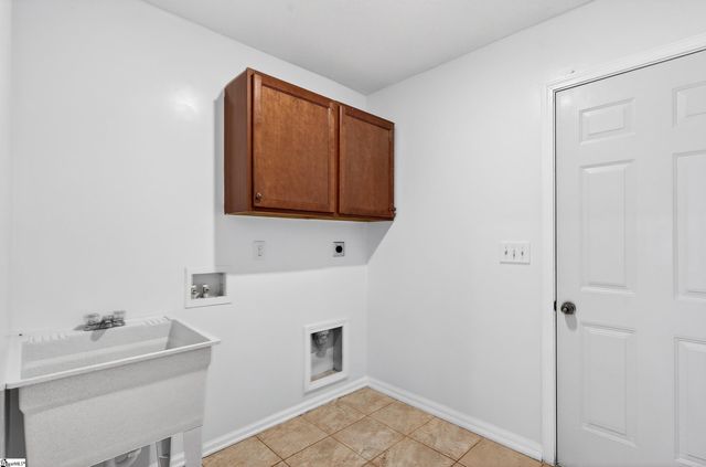 15 Chickadee Drive, Pelzer, SC 29669