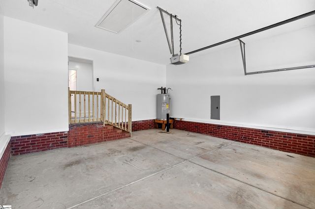 15 Chickadee Drive, Pelzer, SC 29669