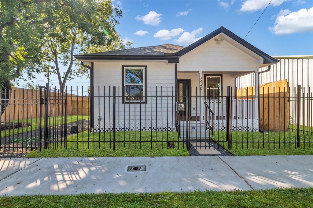 3440 Bremond Street, Houston, TX 77004