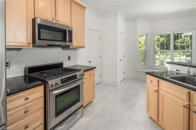 112 Scenic Ridge Place, King, NC 27021