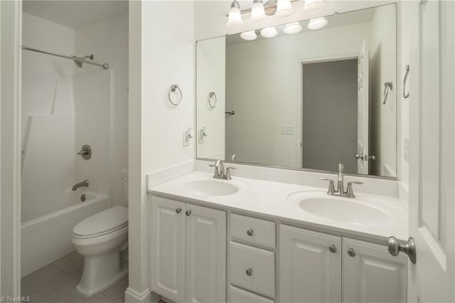 112 Scenic Ridge Place, King, NC 27021