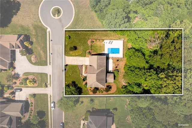 112 Scenic Ridge Place, King, NC 27021