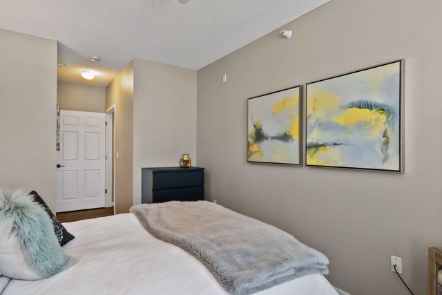 660 N 2nd Street 410, Minneapolis, MN 55401
