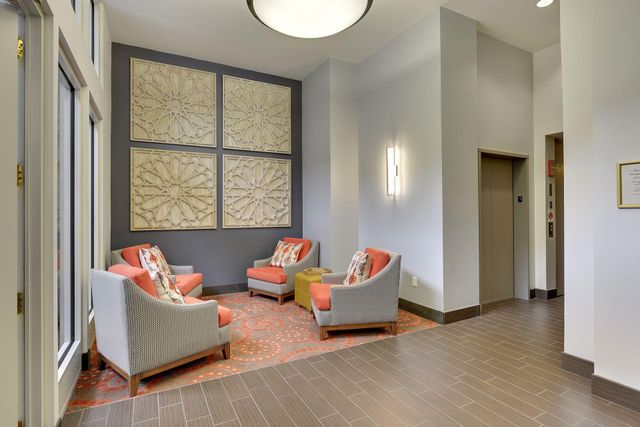 660 N 2nd Street 410, Minneapolis, MN 55401