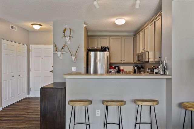 660 N 2nd Street 410, Minneapolis, MN 55401