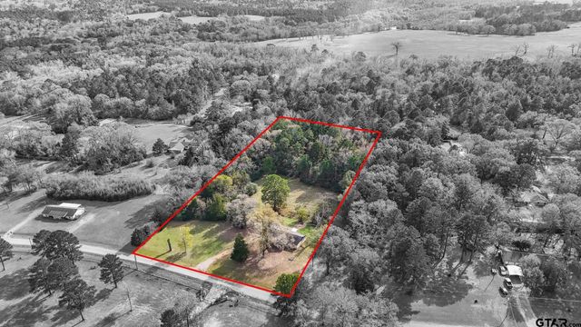 220 An County Road 3732, Palestine, TX 75801