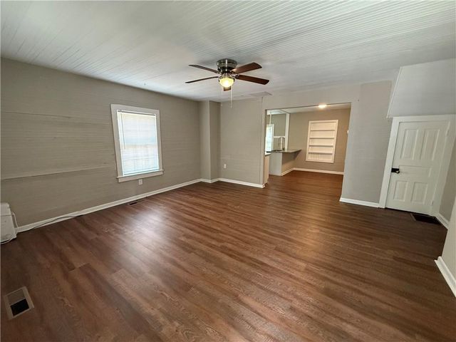 28 Quarry Street, Gainesville, GA 30501