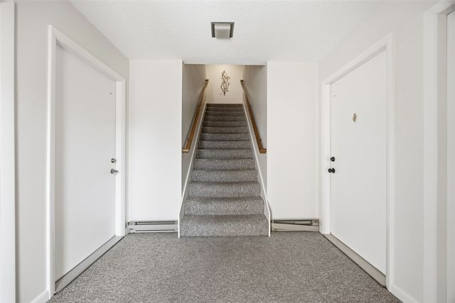 1728 Applewood Place NE, Cedar Rapids, IA 52402