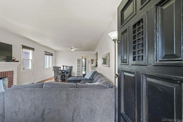 1309 105th Ave, Oakland, CA 94603