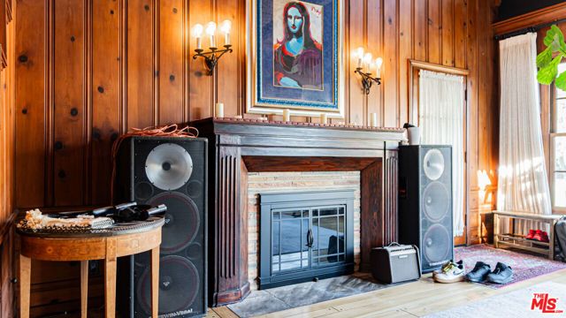 863 Manning Avenue, Los Angeles, CA 90024