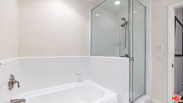 863 Manning Avenue, Los Angeles, CA 90024