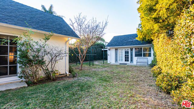 863 Manning Avenue, Los Angeles, CA 90024