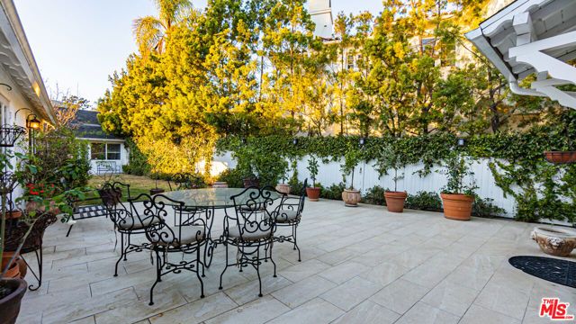 863 Manning Avenue, Los Angeles, CA 90024