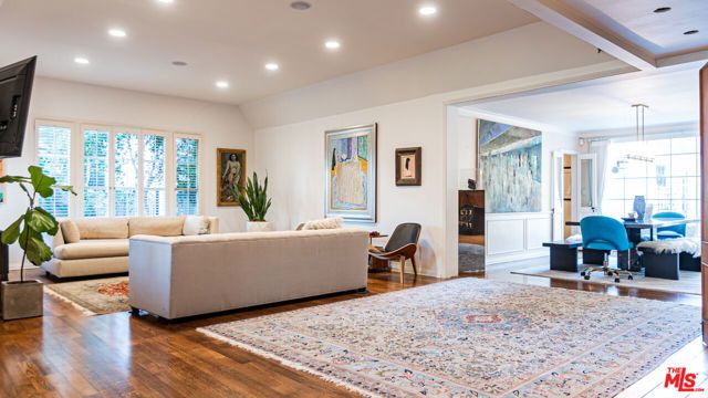 863 Manning Avenue, Los Angeles, CA 90024