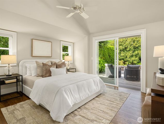 3029 92nd Avenue NE, Clyde Hill, WA 98004