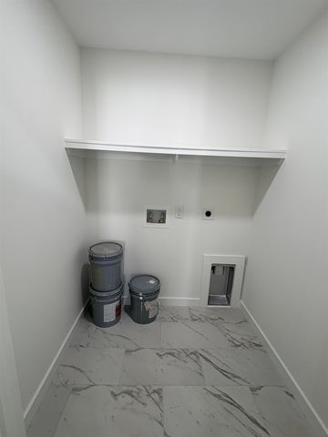 209 W Claremont Street, Gaffney, SC 29340