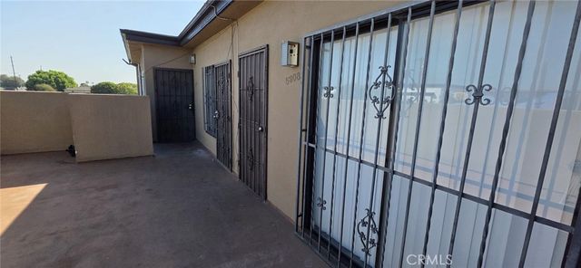 5908 Crenshaw, Los Angeles, CA 90043