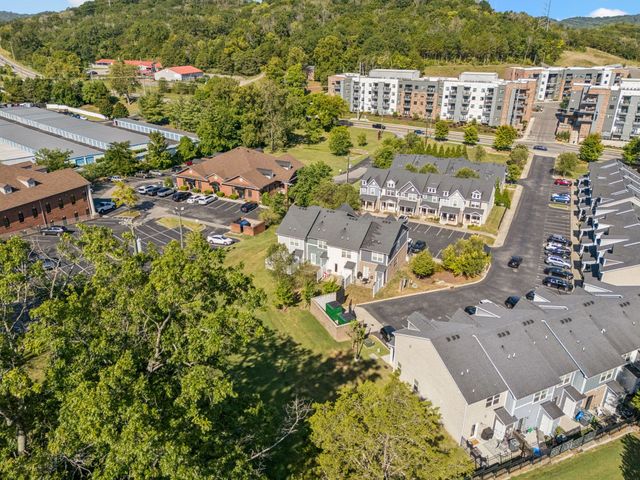 1126 Lilly Valley Way, Nashville, TN 37209