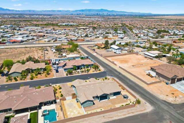 437 Emily Crossing Court, Henderson, NV 89015