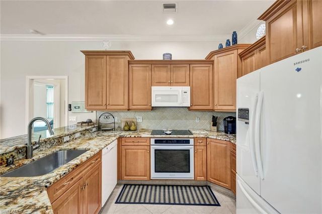 9411 Cedar Creek DR, Bonita Springs, FL 34135