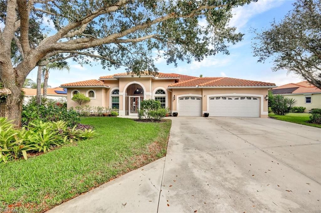 9411 Cedar Creek DR, Bonita Springs, FL 34135