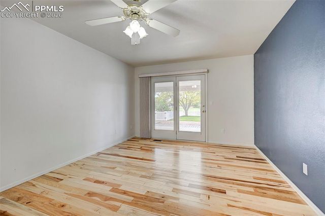 433 W Fairway Drive, Pueblo, CO 81007