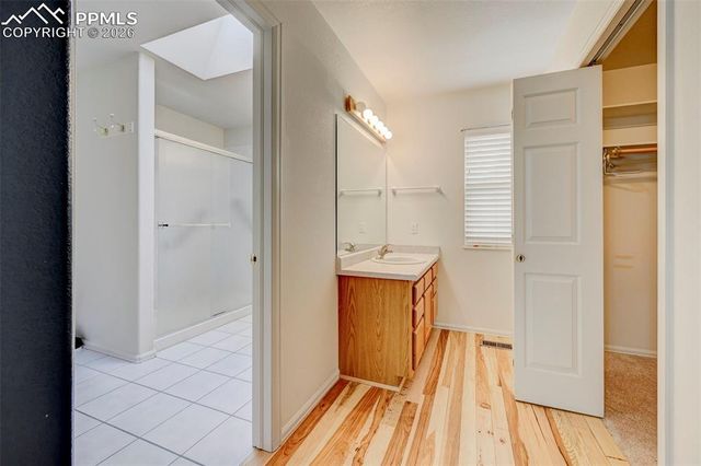 433 W Fairway Drive, Pueblo, CO 81007