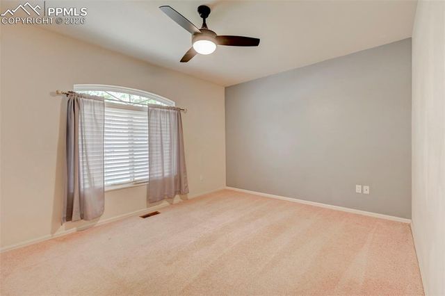 433 W Fairway Drive, Pueblo, CO 81007